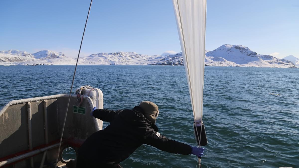 Plastics 16 18 AL2021 SLATE