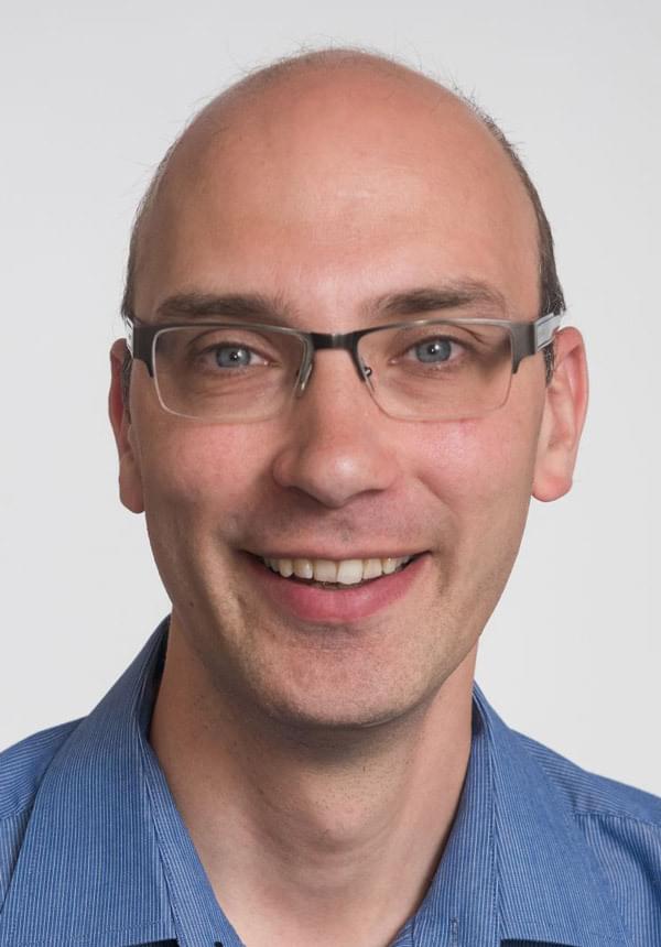 SPEAKER STUART CLARE